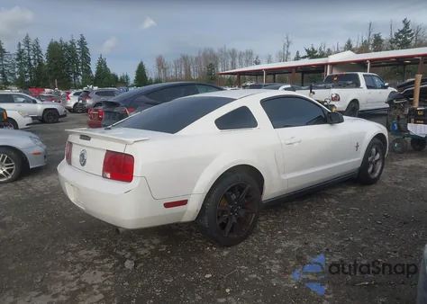 2007 Ford Mustang V6 Deluxe/V6 Premium из США, поврежденный, VIN 1ZVFT80NX75367235